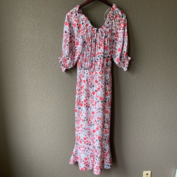 Saloni front split flowery motif bodycon dress - Picture 4 of 8